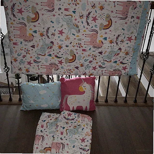 Lush Decor 5pc Unicorn Rainbow Microfiber Reversible Quilt Set Girls 88X92 Queen