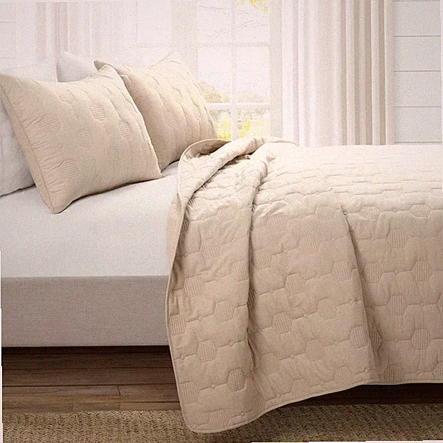 Lush Decor Hexagon Honeycomb Embroidered Textured Cotton Quilt