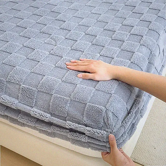 Milk Velvet Mattress Cover Protector Elastic Fitted Sheet Bedspreads Bed Cover